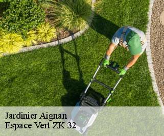 Jardinier  aignan-32290 Espace Vert ZK 32