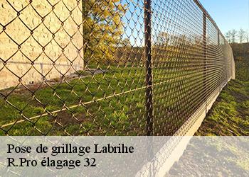 Pose de grillage labrihe-32120 R.Pro élagage 32